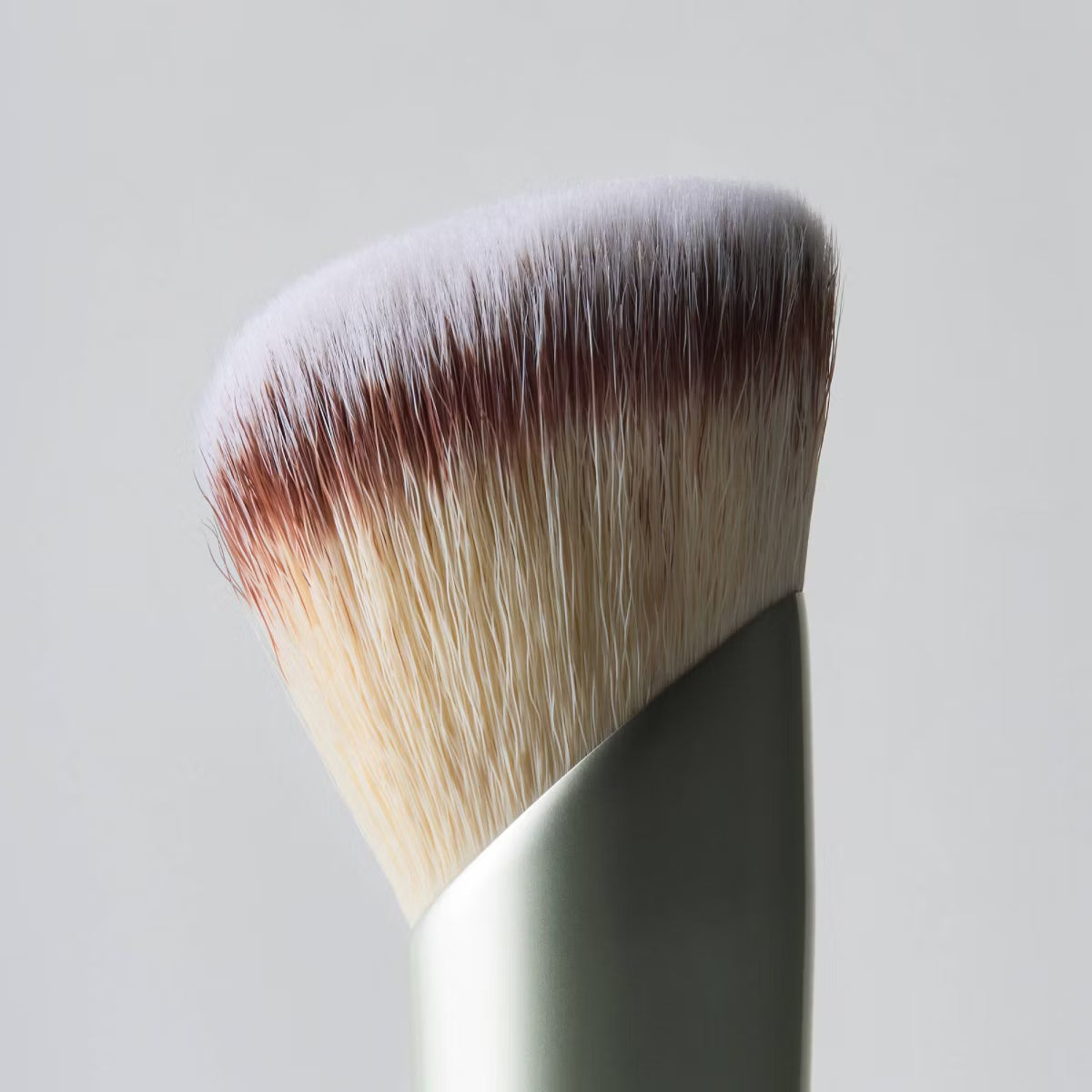 Versed Face Diffuser Multi-Tasking Brush